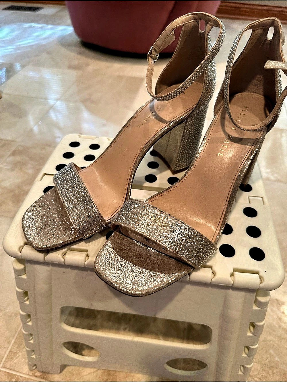 Kelly & Katie Caital Sandal Glitter Heels Gold US 10 M